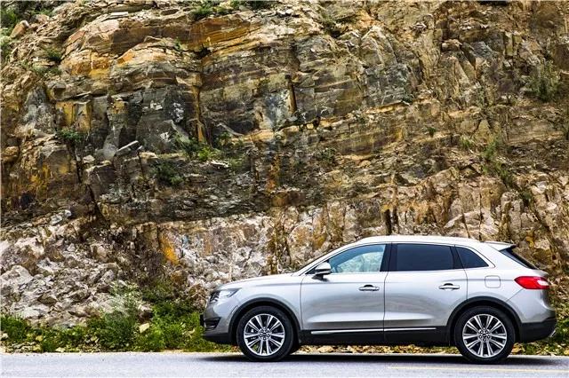 公司車(chē)輛怎么抵押貸款(抵押貸款車(chē)輛公司能貸款嗎)? 知識(shí)問(wèn)答 第2張- 公司車(chē)輛怎么抵押貸款(抵押貸款車(chē)輛公司能貸款嗎)? (http://www.ssksuo.cn/) 知識(shí)問(wèn)答 第2張