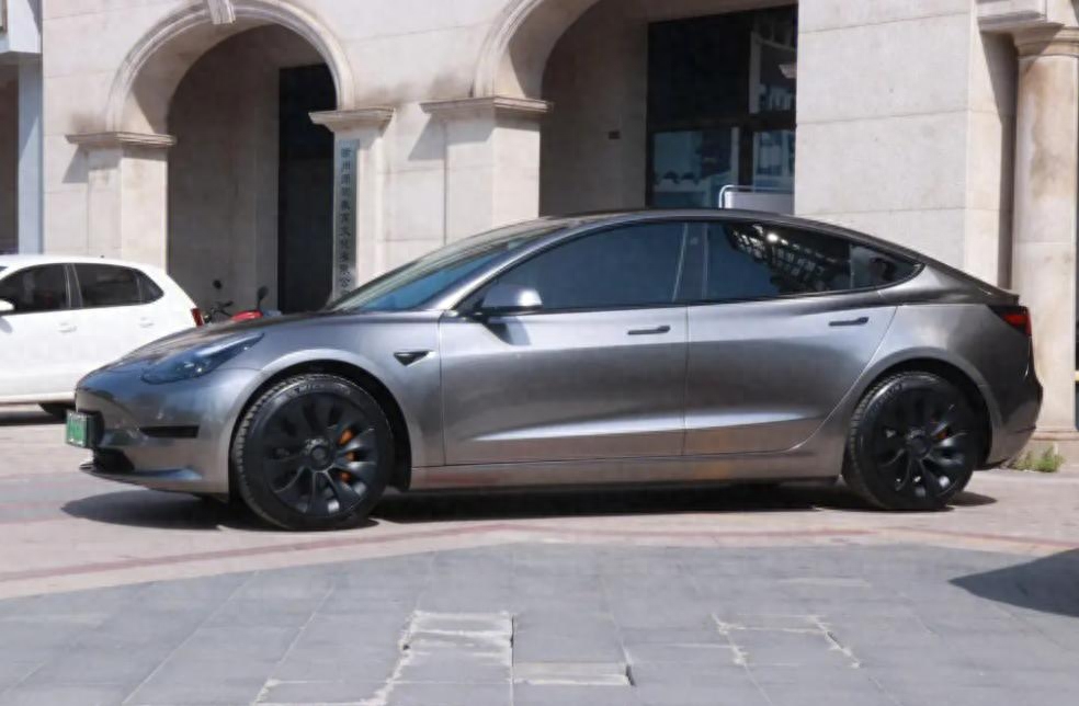 寶馬貸款方案哪種最好(在那里貸款好貸款)? 知識(shí)問答 第1張- 寶馬貸款方案哪種最好(在那里貸款好貸款)? (http://www.ssksuo.cn/) 知識(shí)問答 第1張