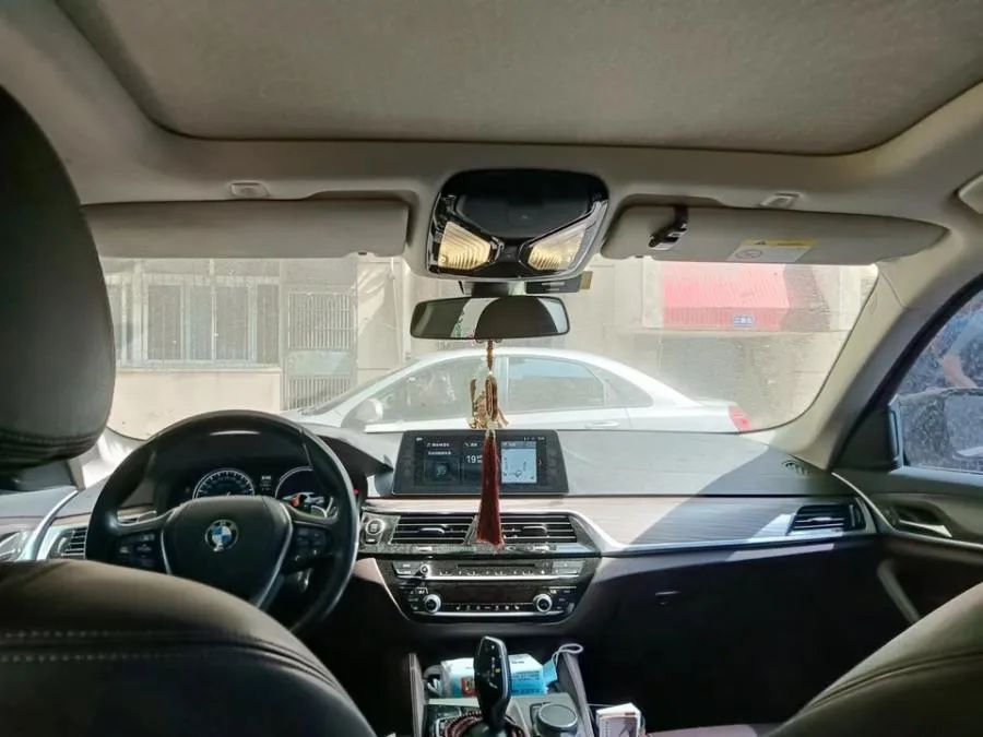 公牌小車可以抵押給個(gè)人嗎(汽車可以抵押給個(gè)人與公司區(qū)別)? 知識(shí)問(wèn)答 第4張- 公牌小車可以抵押給個(gè)人嗎(汽車可以抵押給個(gè)人與公司區(qū)別)? (http://www.ssksuo.cn/) 知識(shí)問(wèn)答 第4張