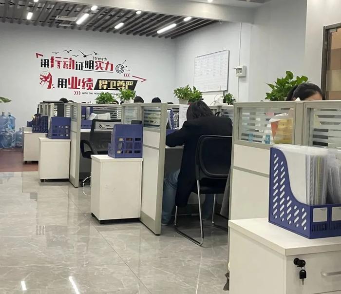 車抵押能貸多少錢(qián)(抵押貸車能開(kāi)走嗎)? 知識(shí)問(wèn)答 第2張- 車抵押能貸多少錢(qián)(抵押貸車能開(kāi)走嗎)? (http://www.ssksuo.cn/) 知識(shí)問(wèn)答 第2張