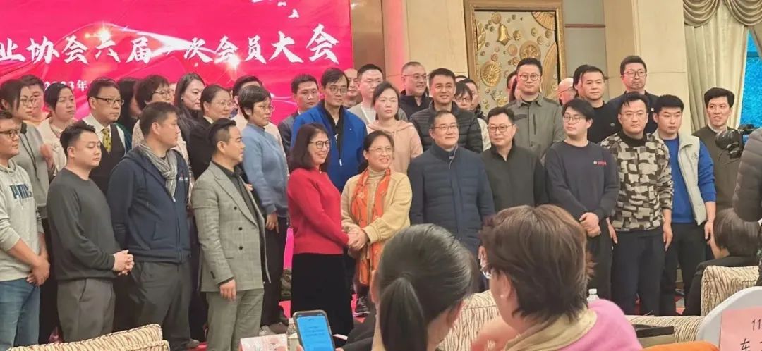 恭喜泰優(yōu)匯典當(dāng)行總經(jīng)理張靜女士榮任上海典當(dāng)行業(yè)協(xié)會(huì)第六屆理事會(huì)會(huì)長? 公司新聞 第4張- 恭喜泰優(yōu)匯典當(dāng)行總經(jīng)理張靜女士榮任上海典當(dāng)行業(yè)協(xié)會(huì)第六屆理事會(huì)會(huì)長? (http://www.ssksuo.cn/) 公司新聞 第4張